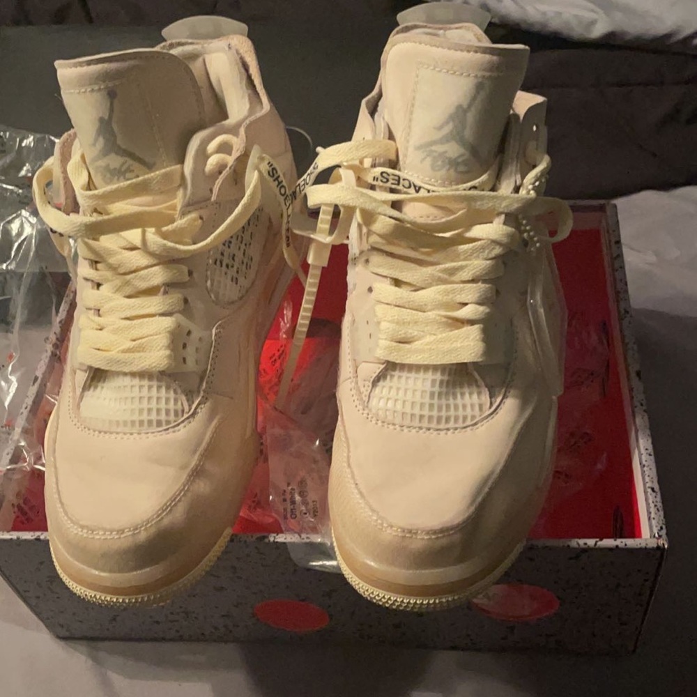 Off White Jordan 4 SAILS